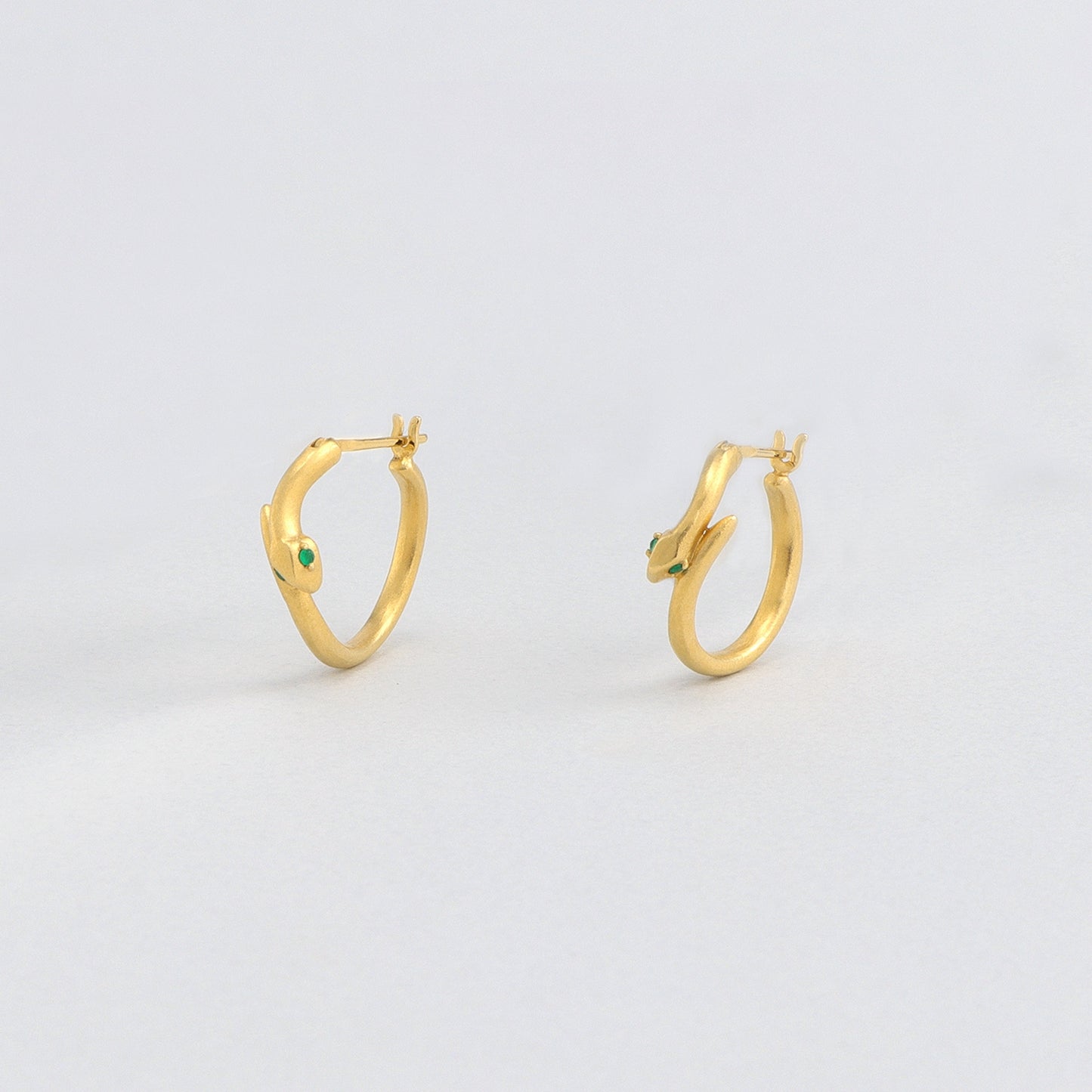 Snake フープ ピアス
