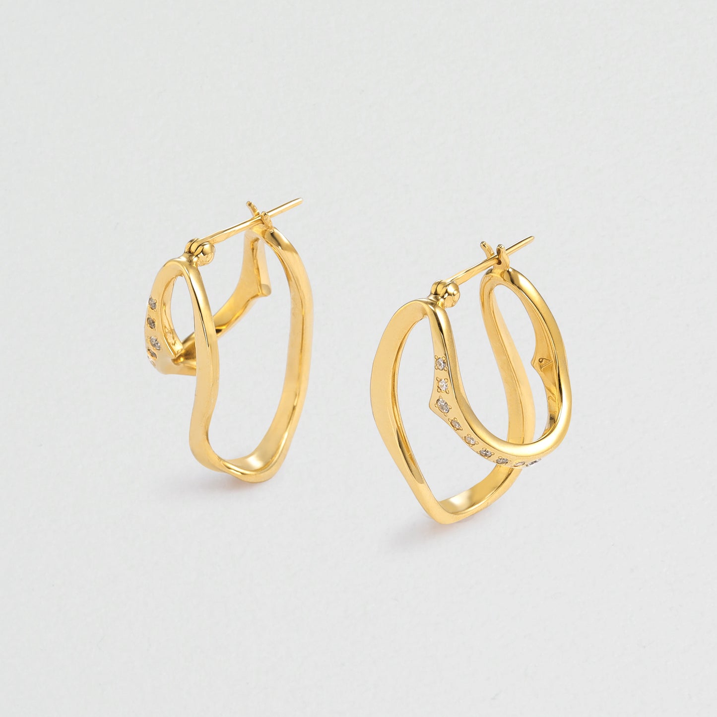 Planet フープピアス Venus <金星>