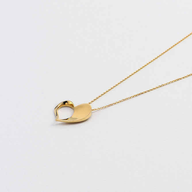 Element -AQUA- ハートモチーフ ネックレス