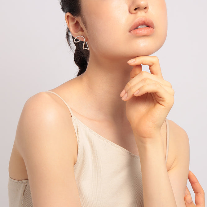 KALENDAE FEBRUARY ピアス