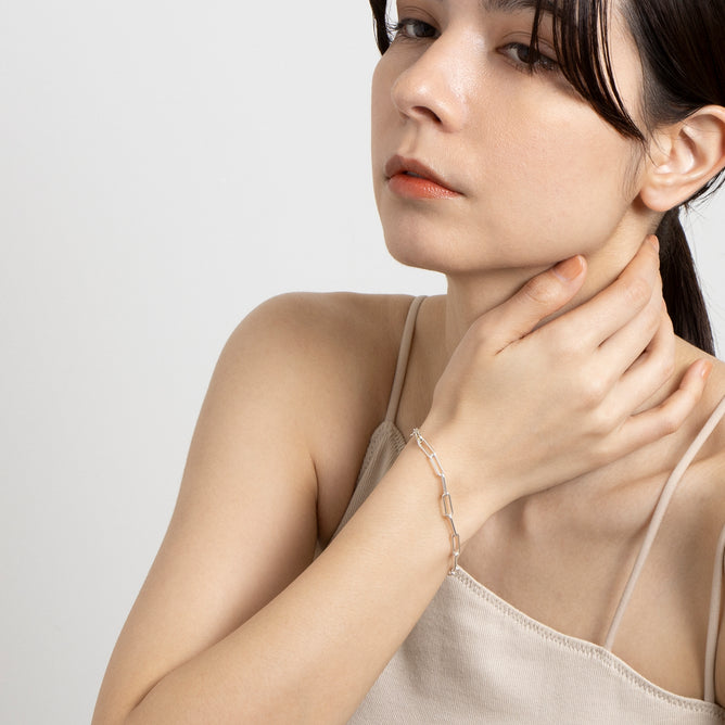 ロングスクエア チェーンブレスレット