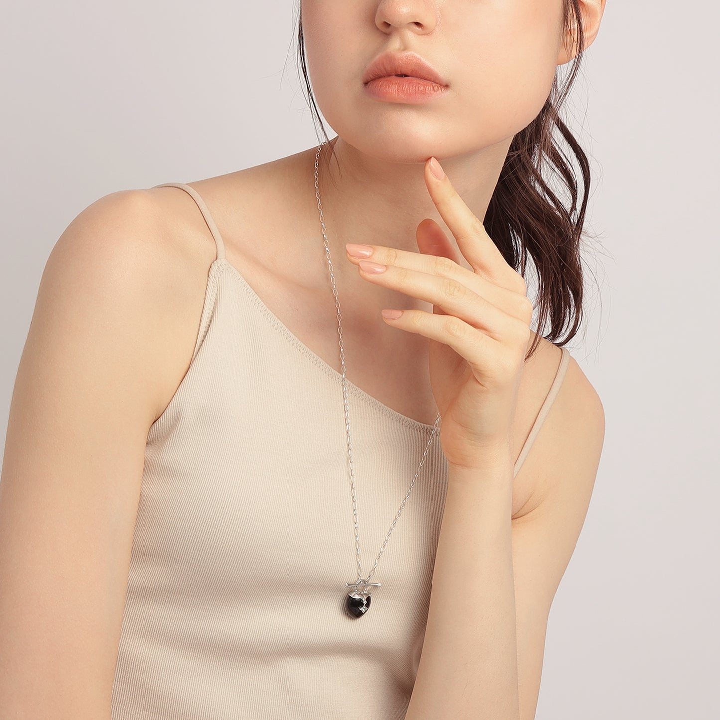 KALENDAE【APRIL】ハートモチーフ ネックレス