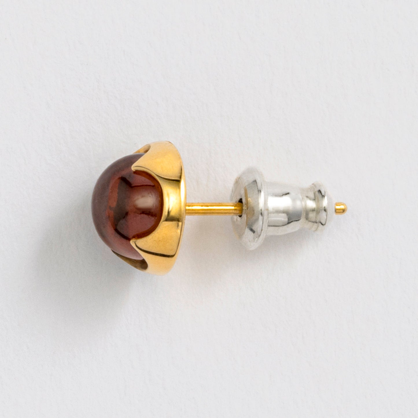 Orbe ガーネット シングルピアス