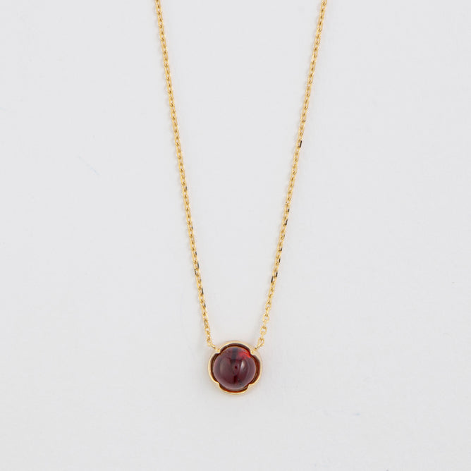 Orbe ガーネット ネックレス