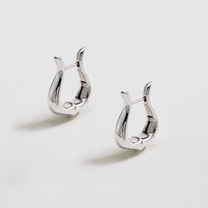 Horn ミニフープピアス