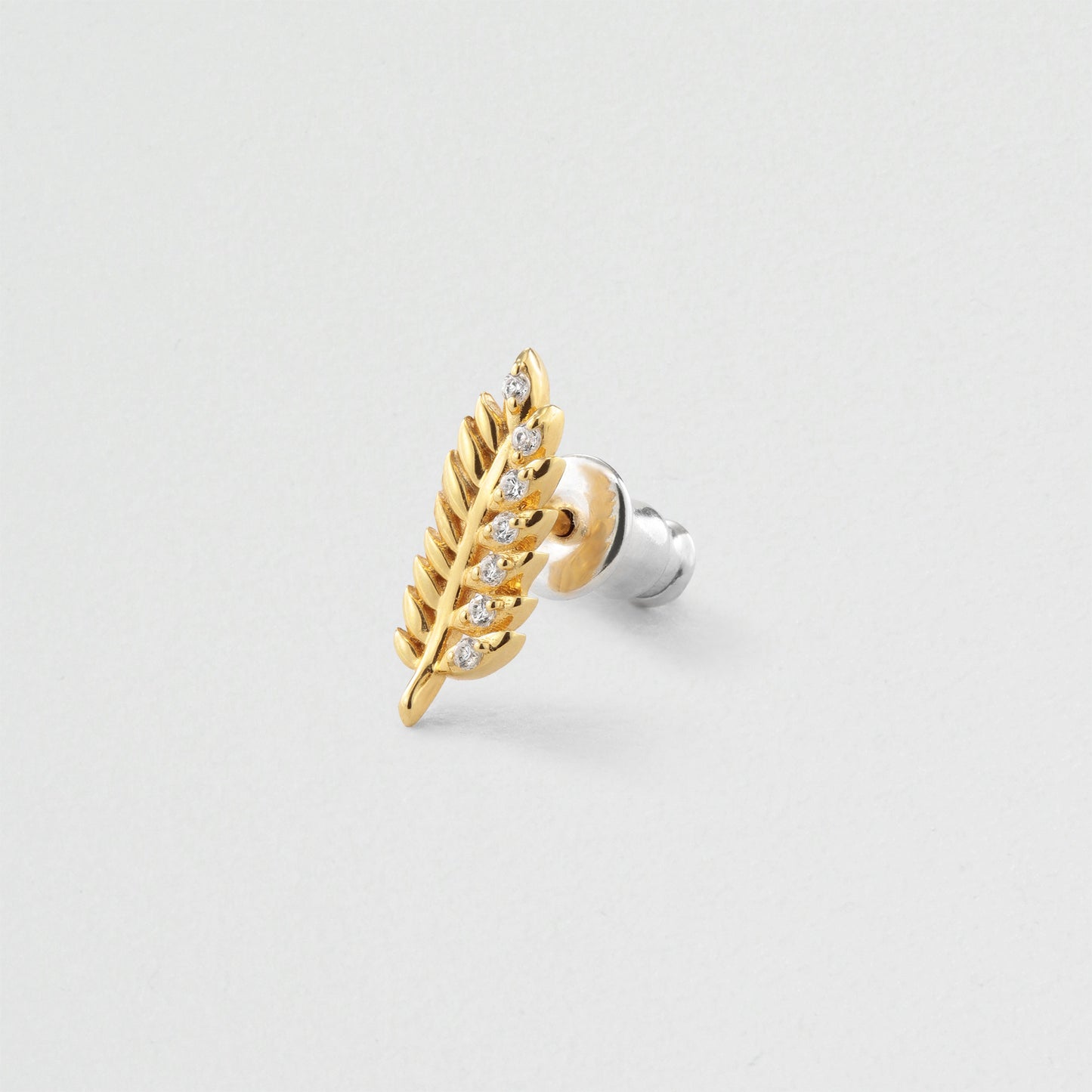 シングル ピアス