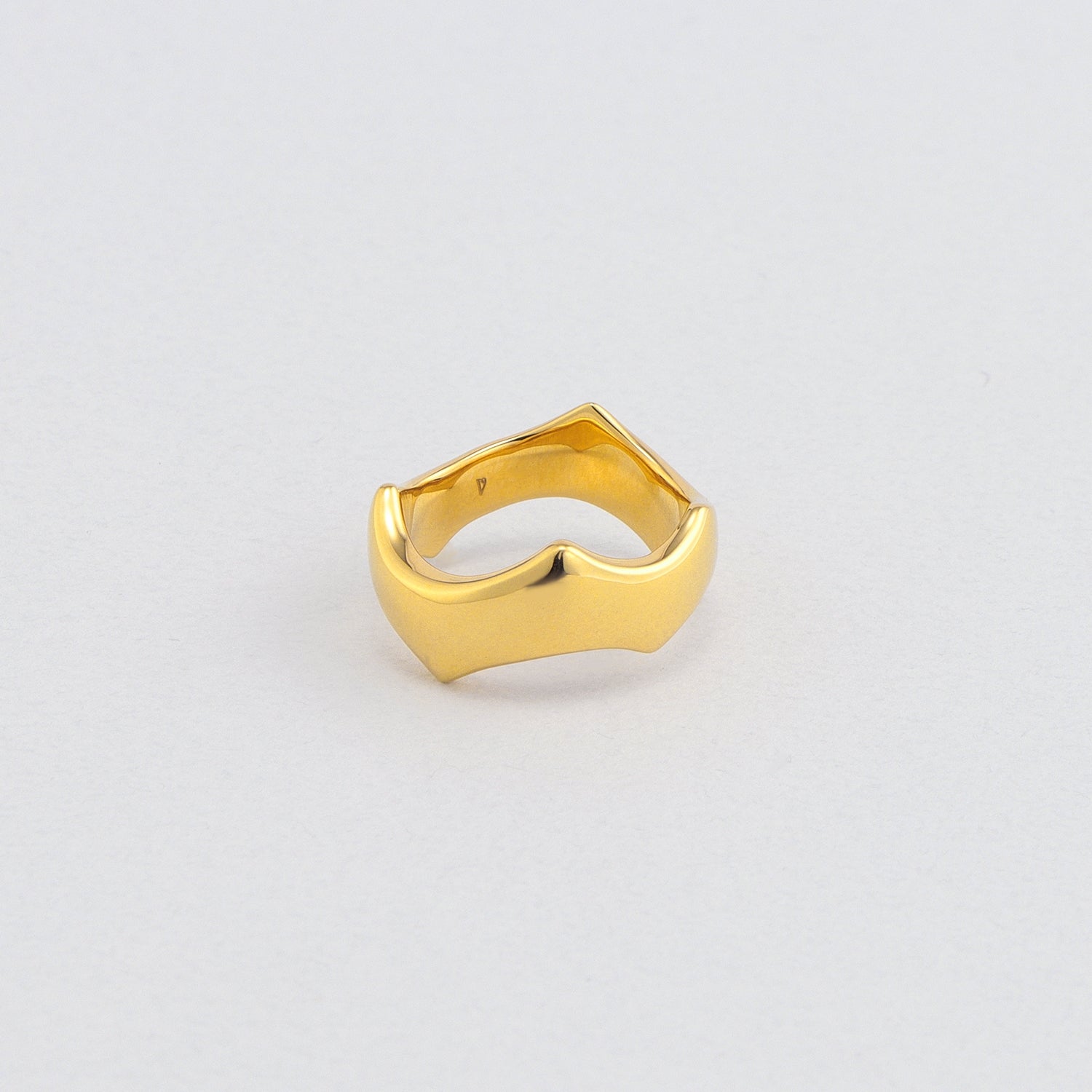 ring – VERMILLION