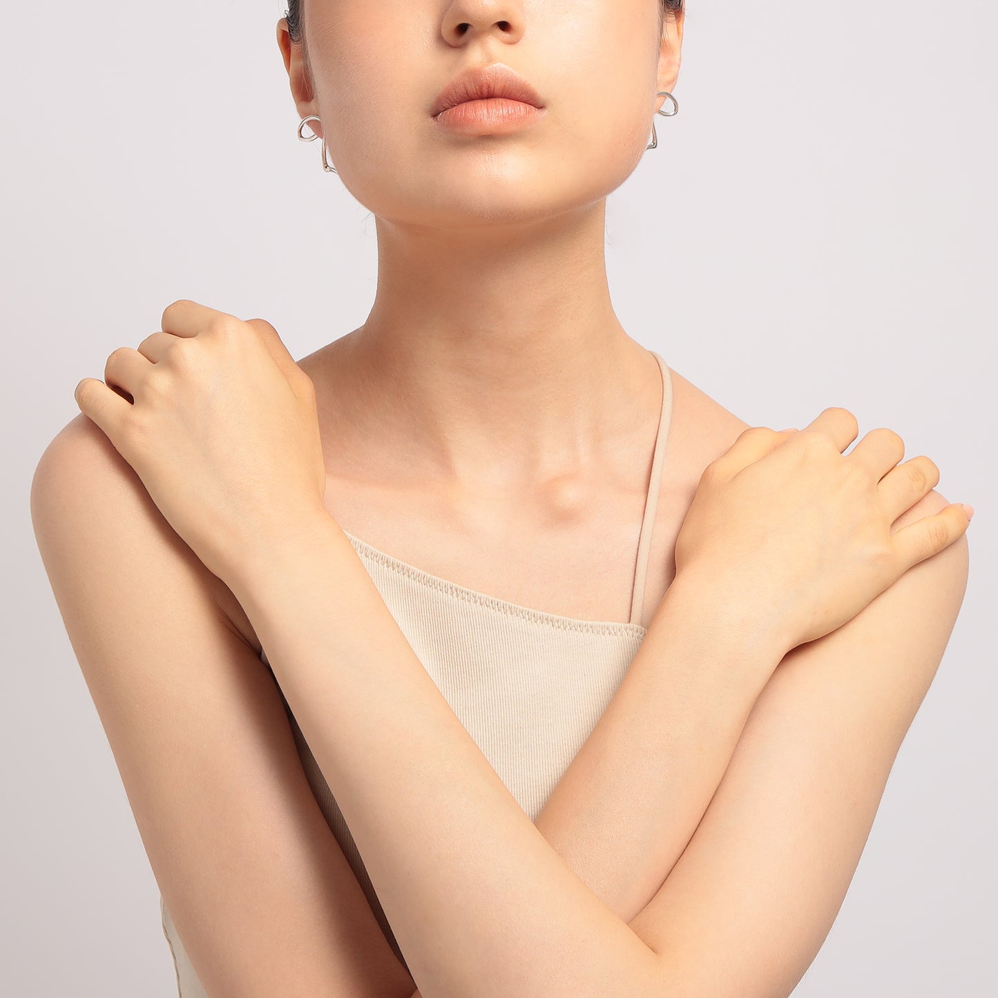 KALENDAE FEBRUARY ピアス