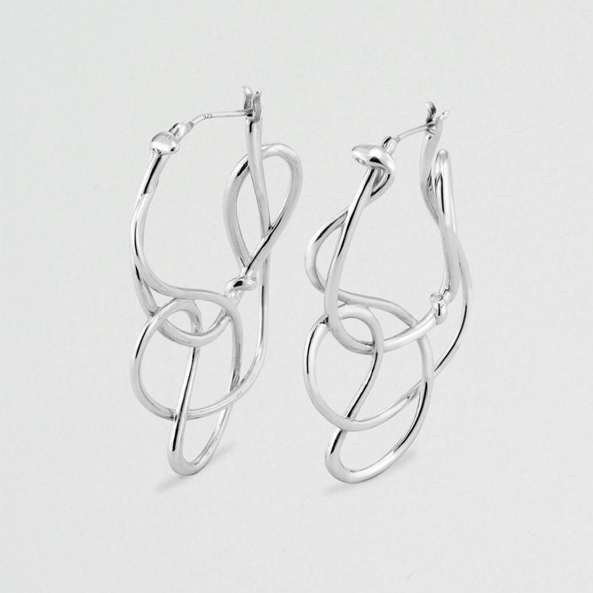 ピアス