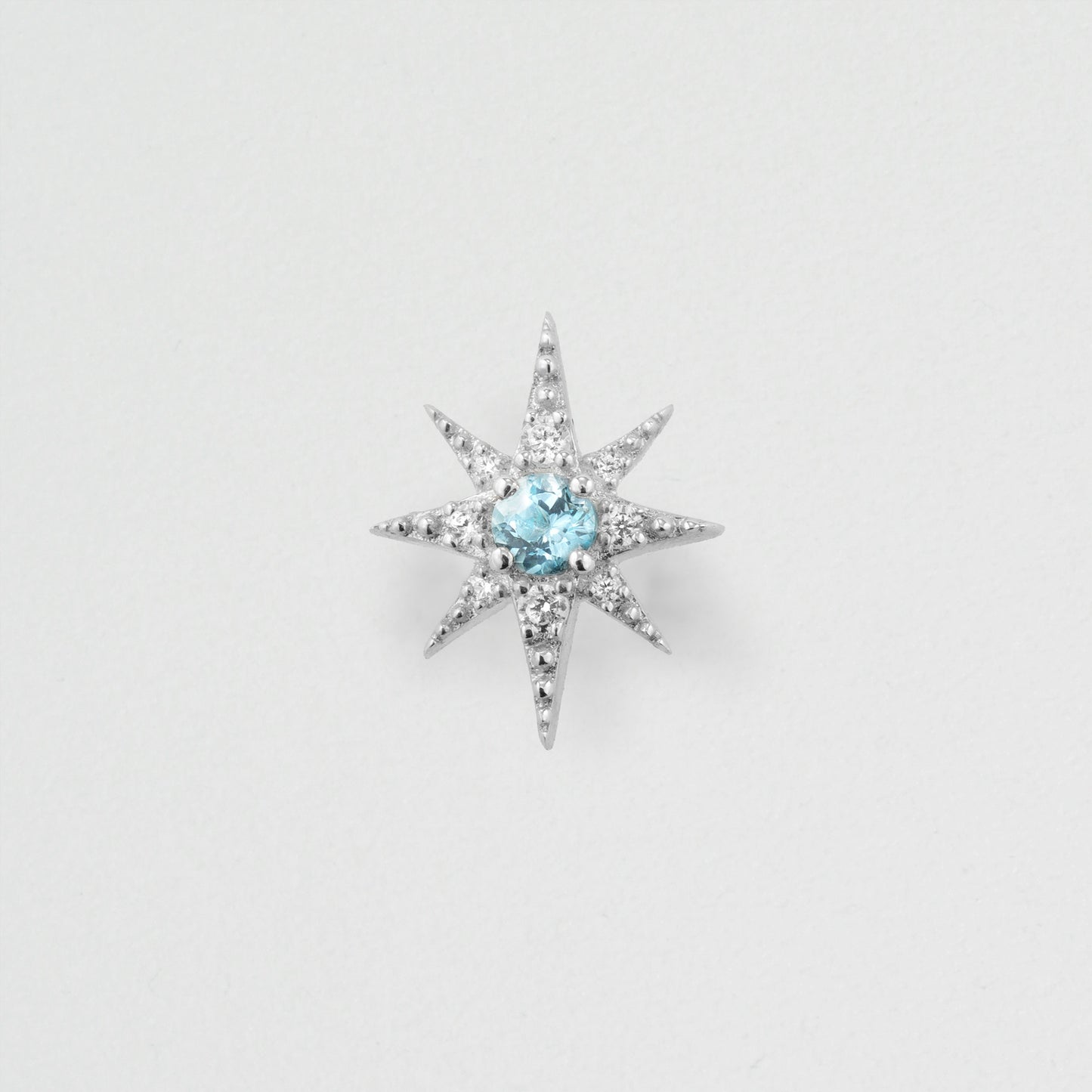 シングル ピアス