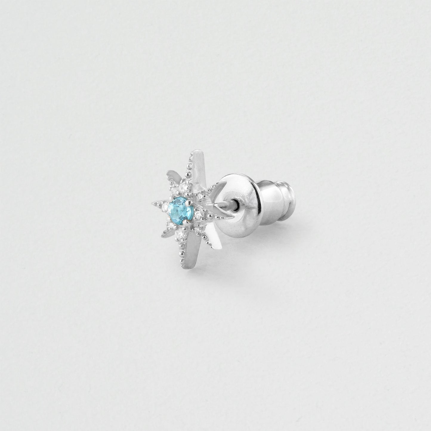 シングル ピアス