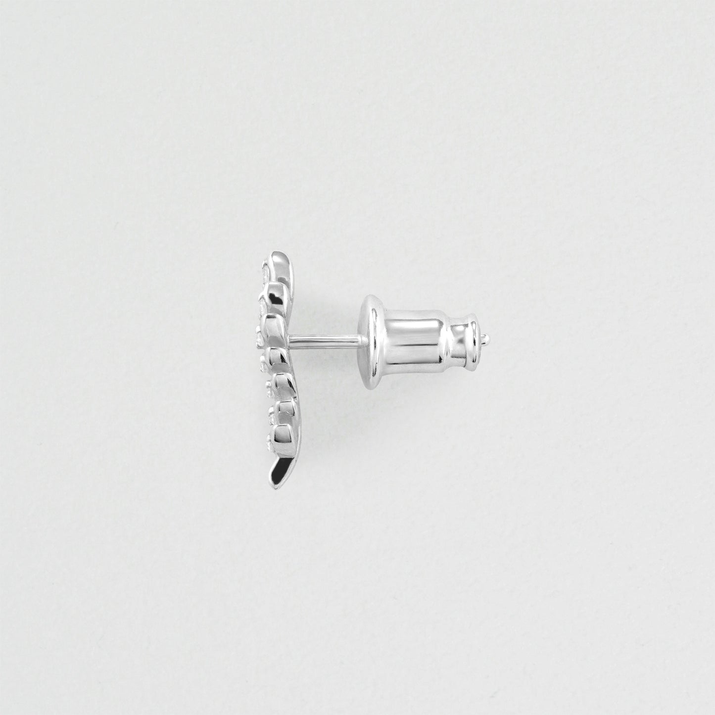シングル ピアス