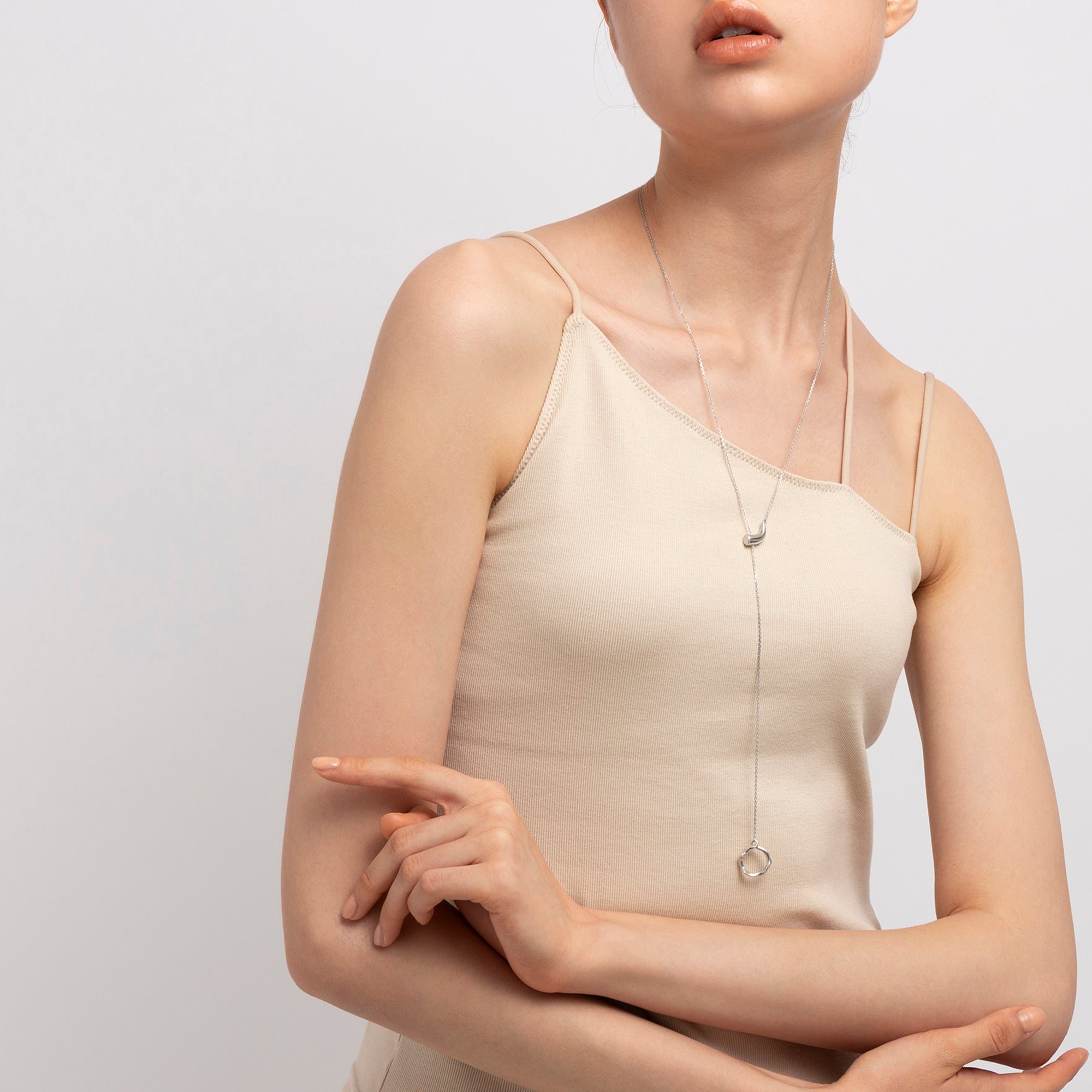 Horn スライドネックレス – VERMILLION