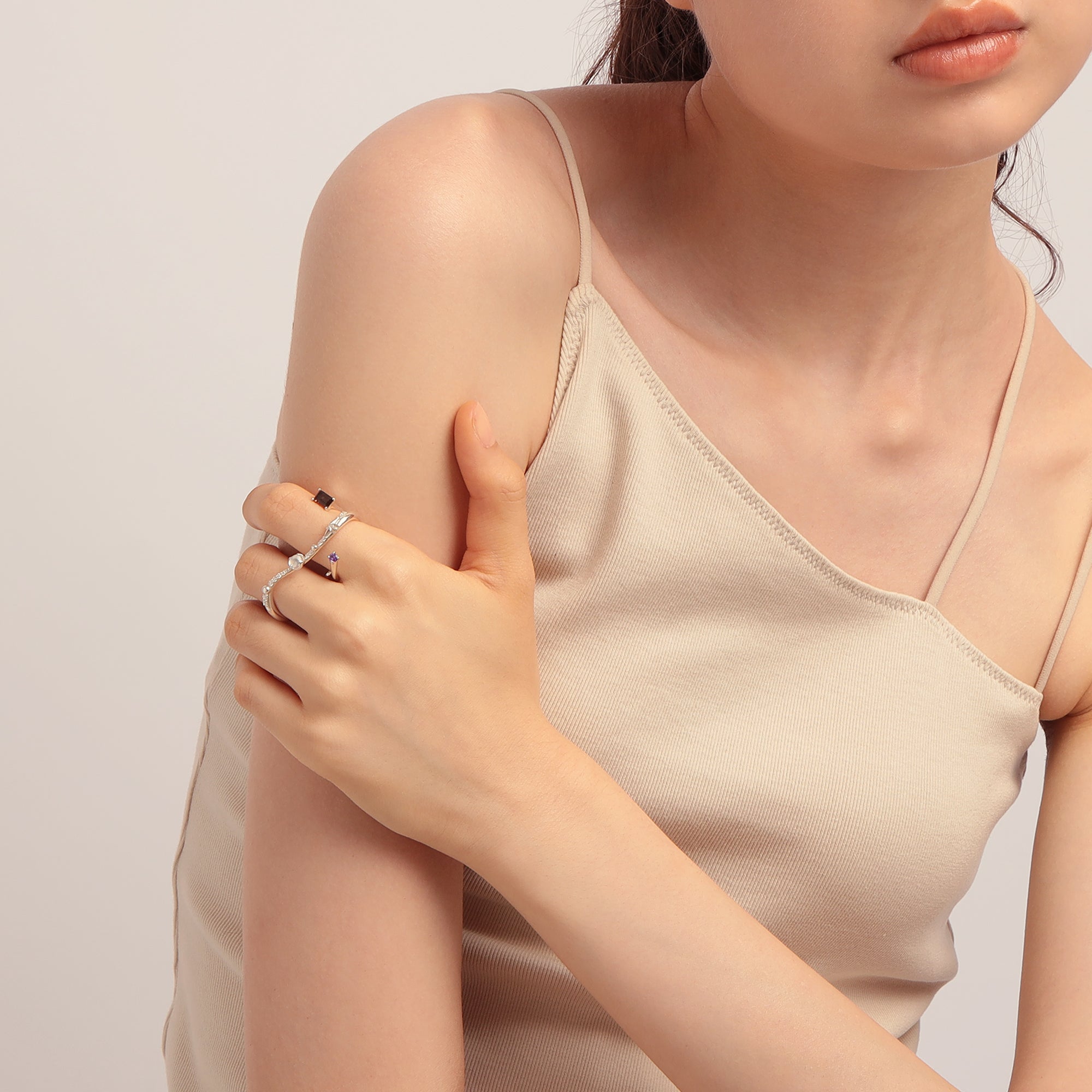 Holiday Limited】Cosmic GEM ダブルフィンガーリング – VERMILLION