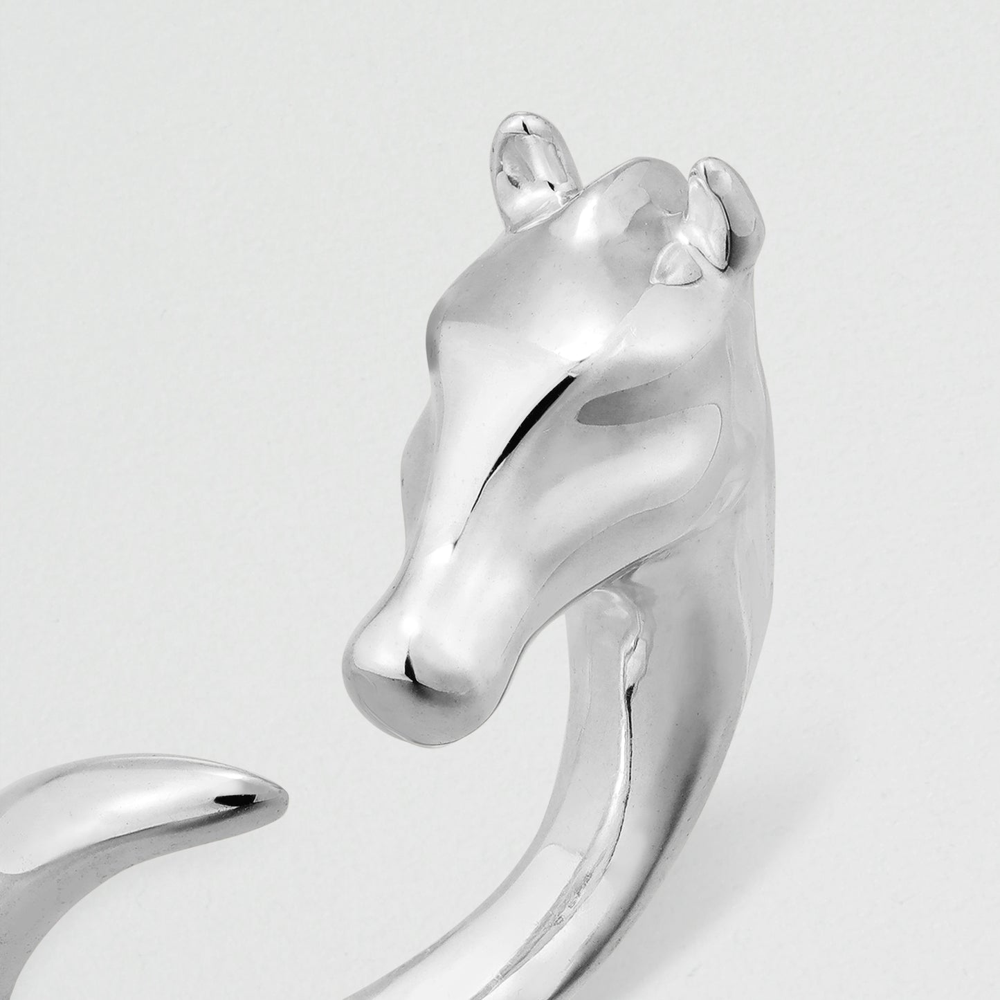 Holy Horse リング